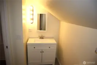 Primary bedroom-Bath