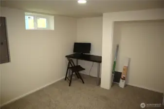 bonus room-Basement