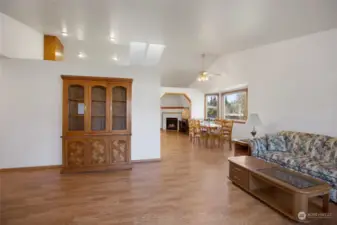 Vaulted ceilings and durable laminate flooring welcome you inside!