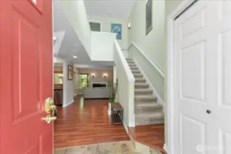Vaulted ceilings in entrace