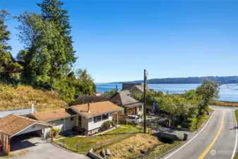 Your Whidbey Island cabin awaits... Glendale beach at the end of the road.