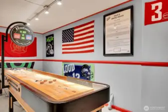Finished Storage Room off Bonus Room offers a multitude of uses ..... Perfect for your Shuffleboard Table!