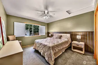 Guest room with new carpet and  Beadboard