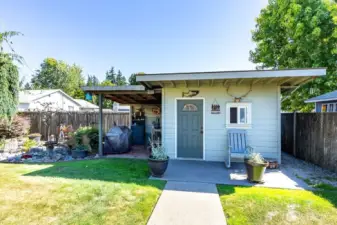 Outbuilding/workshop