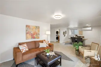 Open living room to dining room & kitchen