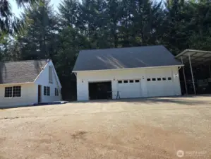 3 bay garage and shop