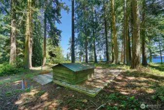 Two party well installed (shared with the property to the north), power on site and a perk test previously done.