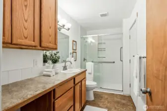 DADU Bathroom