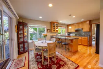 ,Kitchen with Family Table, with walk-in Pantry