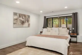 Second ensuite