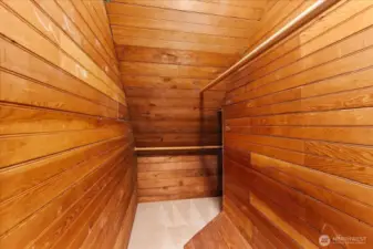 2 large closets in primary