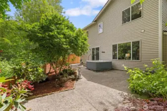 Tranquil Backyard backs to Greenbelt