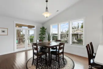 Enjoy your meals with views of the bay, islands and mountains.