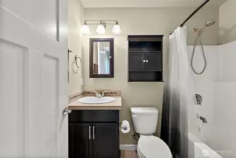 Full Bathroom - 2nd Floor.