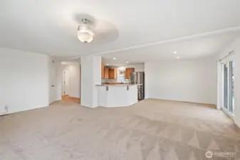 Living room/Dining Room