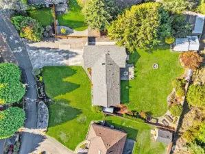 top-down-view of property.