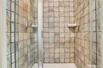 Titled primary shower.