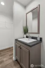 PRIMARY BATH / WALKIN CLOSET