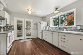Lower level kitchen. Separte, covered outside entrance.