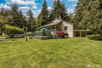 Level, sunny acreage.