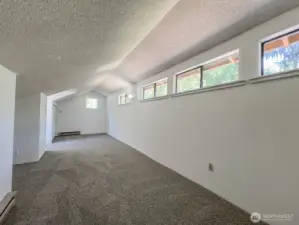 Bonus Room upper level