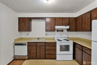 This kitchen offers a solid foundation with room to update and make your own.