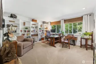 Office/3rd Bedroom