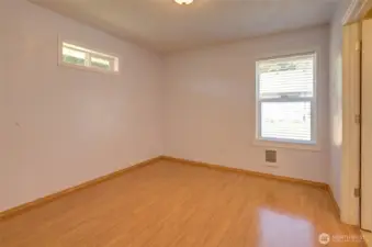 Primary suite features an en-suite bathroom and laundry room!