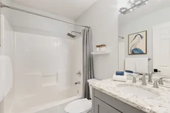 2nd full bath on upper floor