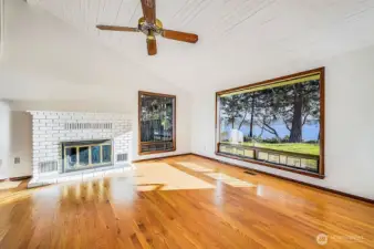 FAMILY ROOM WITH WOOD BURNING FIREPLACE