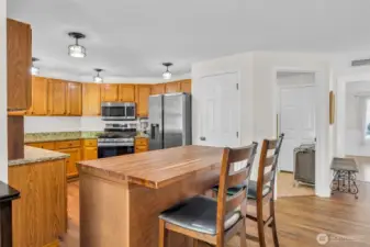 Open kitchen. Center island with breakfast bar.