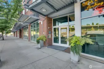 Front Entry to Theas Landing from Dock Street.
