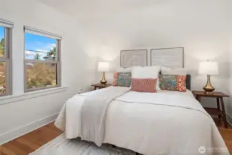 Upper level bedroom (2)