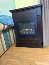 Electric fireplace