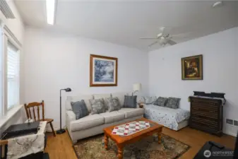 Hobby room or Office