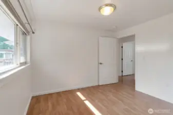 5th bedroom upstairs