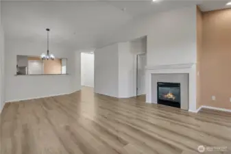 New laminate floors~