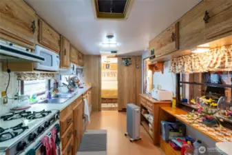 Well kept kitchen.