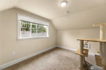 Bonus loft/office space with walk-in closet (could be 4th bedroom)