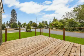 Large deck on a corner lot