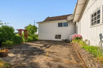 Private back yard patio