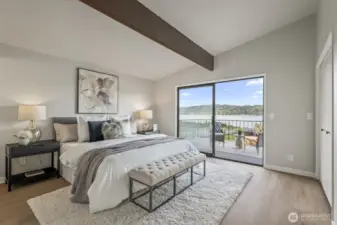 primary bedroom facing the lake