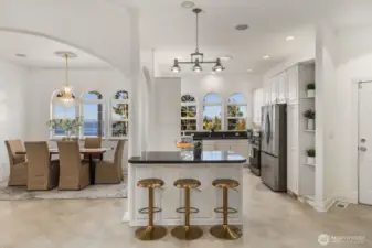 Soak in uninterrupted panoramic views that stay with you, whether you’re cooking solo or gathering a full table.