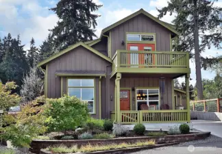 Curb appeal with a fresh & tidy exterior for 240 Clover Court!