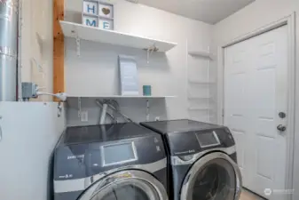 Laundry Room off Kitchen - washer & dryer stay!