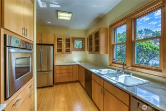Gormet Kitchen with Views