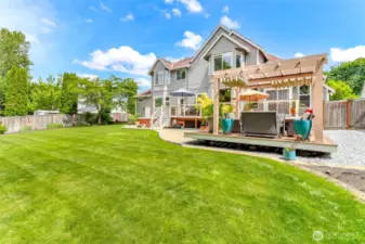 Outdoor Living: Relax or entertain