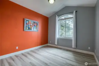 West facing guest bedroom