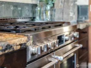 6-burner range