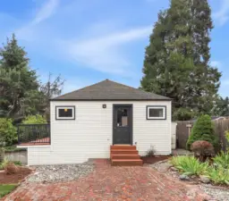 Backyard cottage, for family, guest or as a rental for additional income.